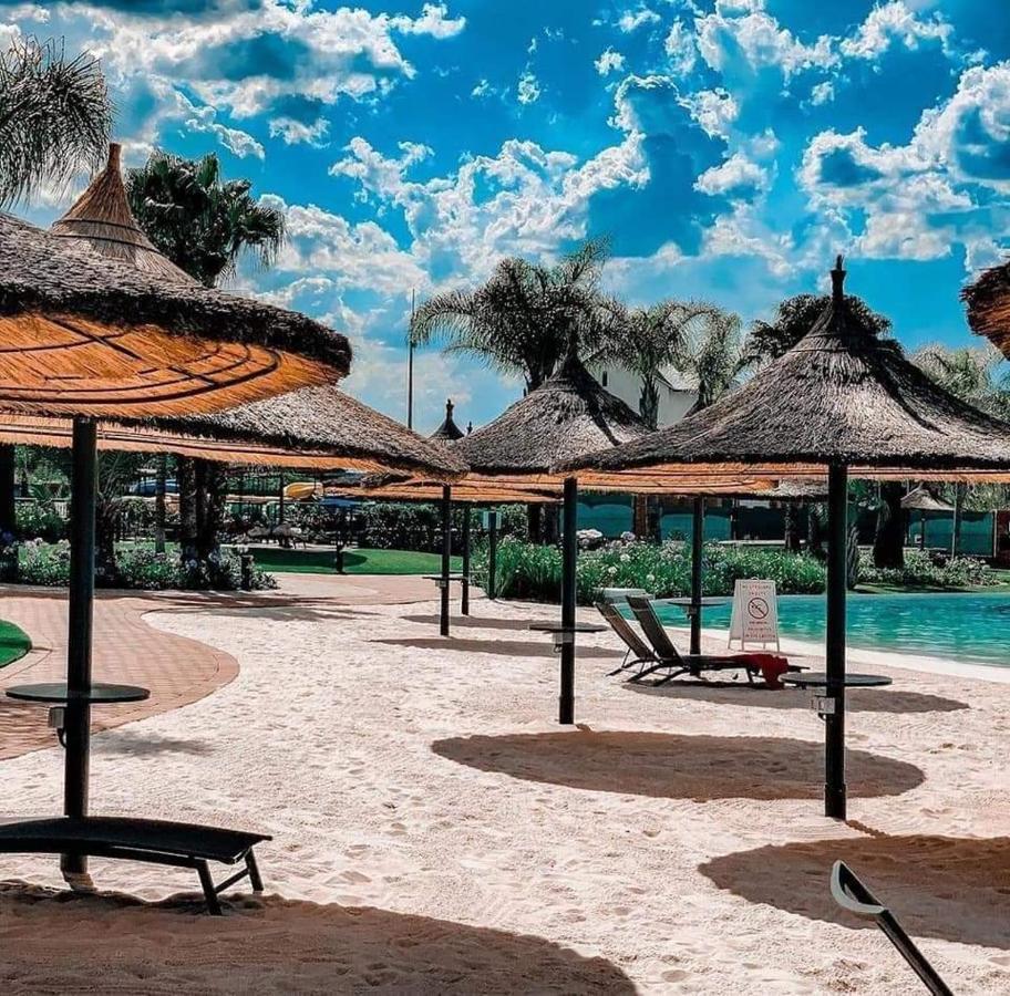 The Blyde Riverwalk Estate, Crystal Lagoon, Pretoria East ภายนอก รูปภาพ